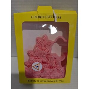 Pink Snowflake Cookie Cutter And Stamps/Patterns Set